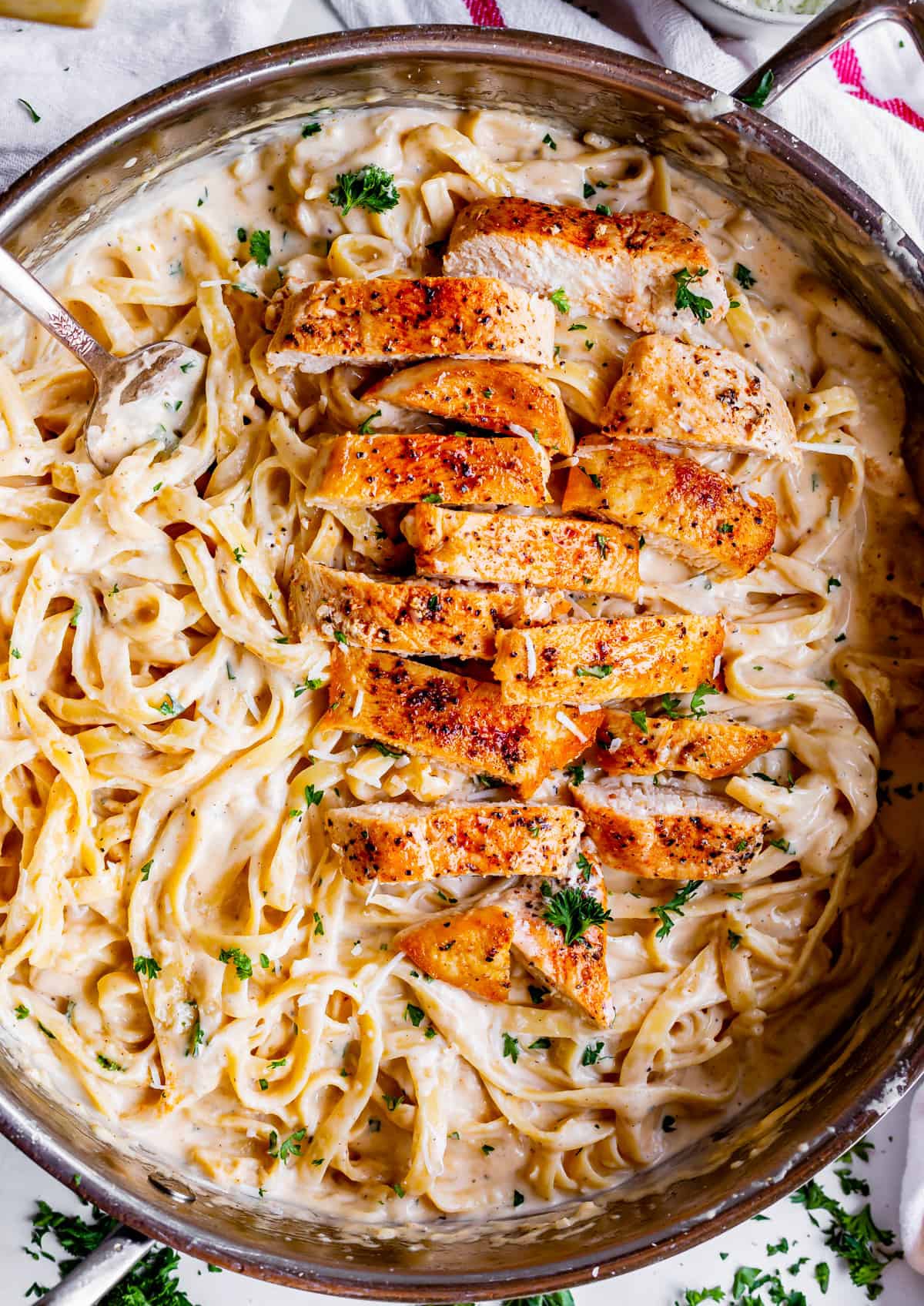 How to Prepare Chicken Fettuccine Alfredo